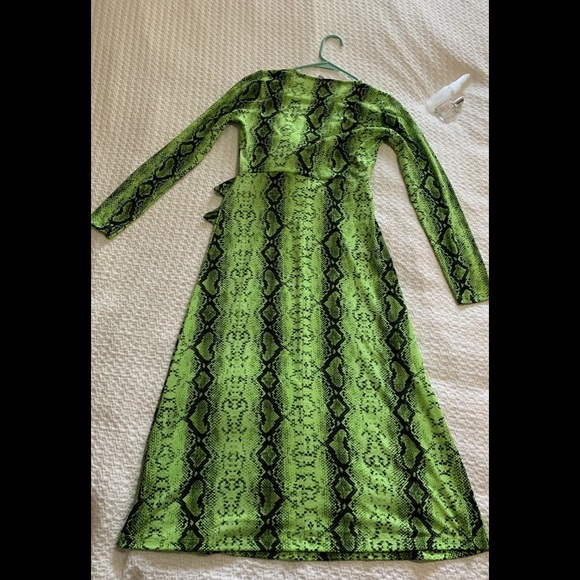 *Asos snake print dress - Picture 4 of 8